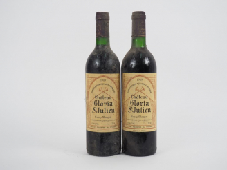 Vente aux enchères 2 BOUTEILLES CHÂTEAU GLORIA ST JULIEN - 1989 - BG/BS