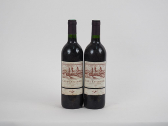 Vente aux enchères 2 BOUTEILLES CHÂTEAU COS D'ESTOURNEL GCC ST ESTEPHE - 1989