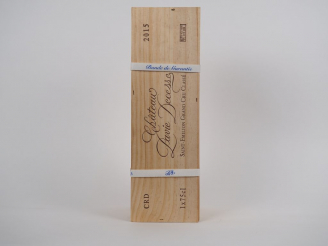 Vente aux enchères 1 BOUTEILLE CHÂTEAU PAVIE DECESSE GCC ST EMILION - 2015 - CBO