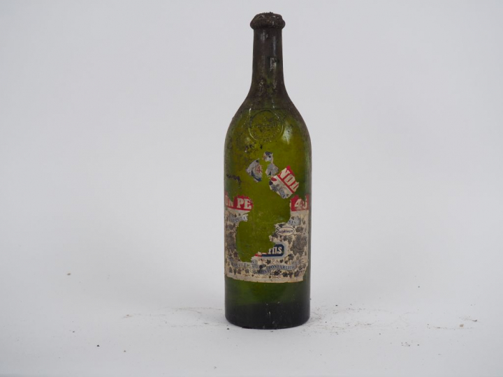 1 VIEILLE BOUTEILLE PERNOD