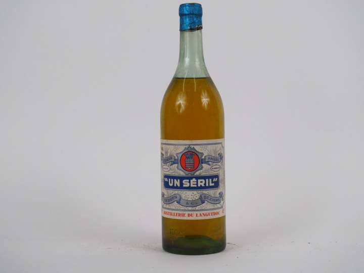 1 VIEILLE BOUTEILLE LIQUEUR ANISEE UN SERIL 45°