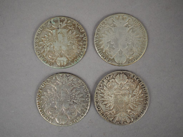 Quatre pièces de 1 Thaler Marie-Thérèse Autriche en argent, 1780.  Poi