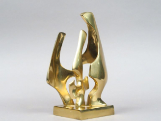 Vente aux enchères F. BROUARD. "Composition abstraite". Sculpture en bronze, signée et nu
