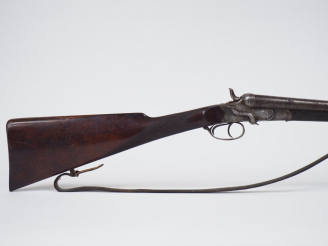 Vente aux enchères Joli petit fusil de chasse juxtaposé à chien et à coffre en calibre 14