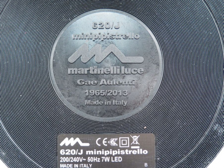 Gae Aulenti - Martinelli Luce éditeur.  Paire de lampes Mini Pipistrel