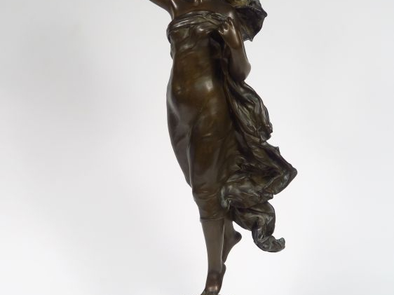 A. GAUDEZ. "Etoile du matin". Sujet en bronze sculpté à patine médaill