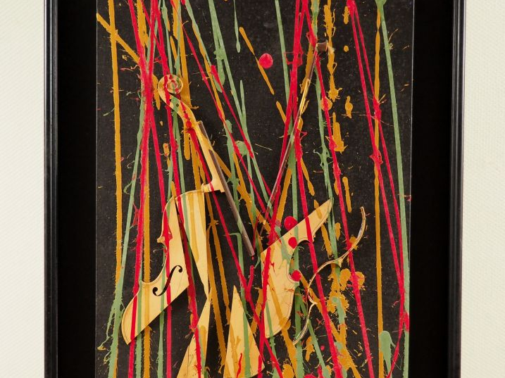 ARMAN. "Untitled". Technique mixte sur toile, signée. Dim. : 81 x 60 c