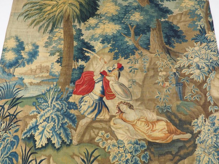 Tapisserie XVIIème à décor de scène mythologique sur fond verdure. Dim