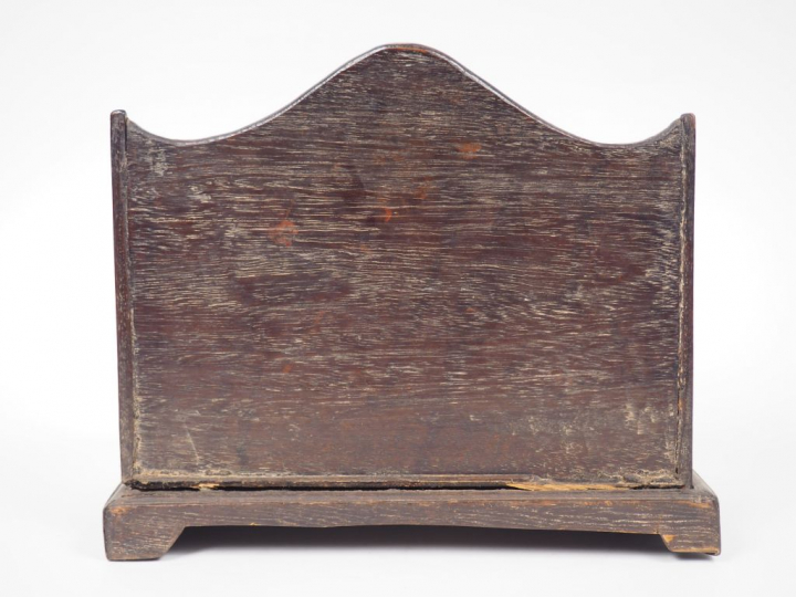 Nécessaire de bureau comprenant un porte-lettres et un buvard en bois 