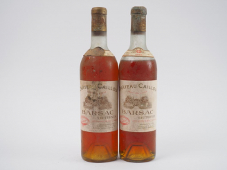 Vente aux enchères 2 BOUTEILLES CHÂTEAU CAILLOU SAUTERNES - 1962 - 1 HEP-MEP/1 BEP/1 CAPS