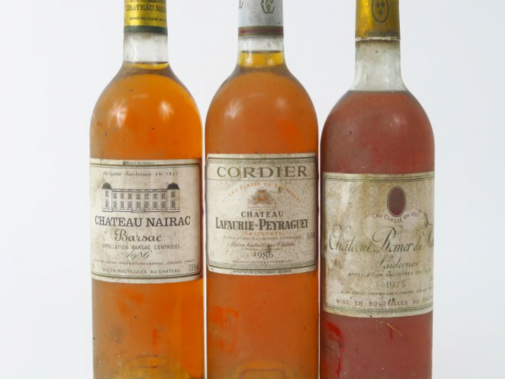 3 BOUTEILLES SAUTERNES : 1 CHÂTEAU LAFAURIE PEYRAGUEY 1er CC 1986 - 1 