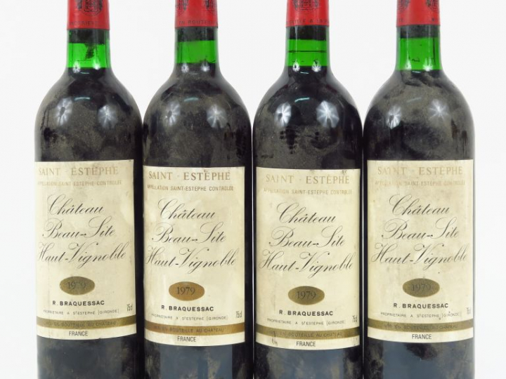 4 BOUTEILLES CHÂTEAU BEAU SITE HAUT VIGNOBLE ST ESTEPHE - 1979 - BG