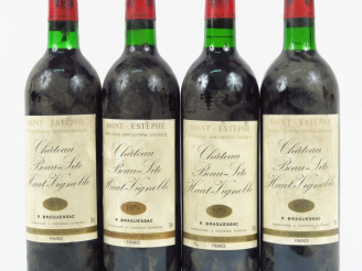 Vente aux enchères 4 BOUTEILLES CHÂTEAU BEAU SITE HAUT VIGNOBLE ST ESTEPHE - 1979 - BG