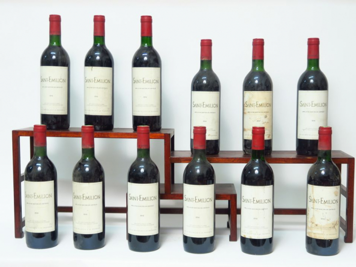 12 BOUTEILLES ST EMILION HERITIERS FOURCAUD LAUSSAC -1986 - BG à LB