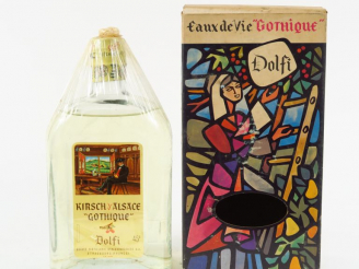 Vente aux enchères 1 BOUTEILLE KIRSCH D'ALSACE 'GOTHIQUE' DOLFI 45° - COFFRET