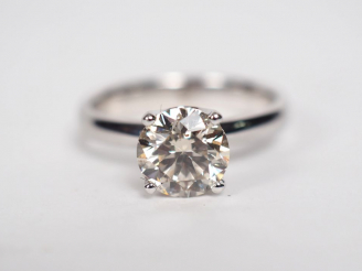 Vente aux enchères Bague en or blanc 14K ornée en son centre d'un diamant Light Brown-SI1