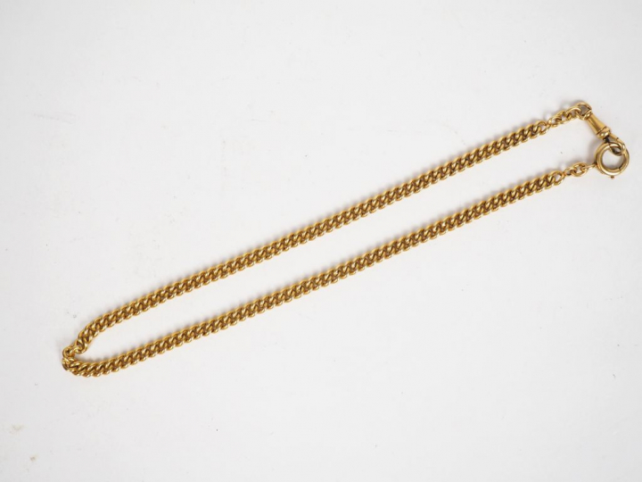 Giletière en or jaune.  Long. 36 cm  Poids. 30,69 g