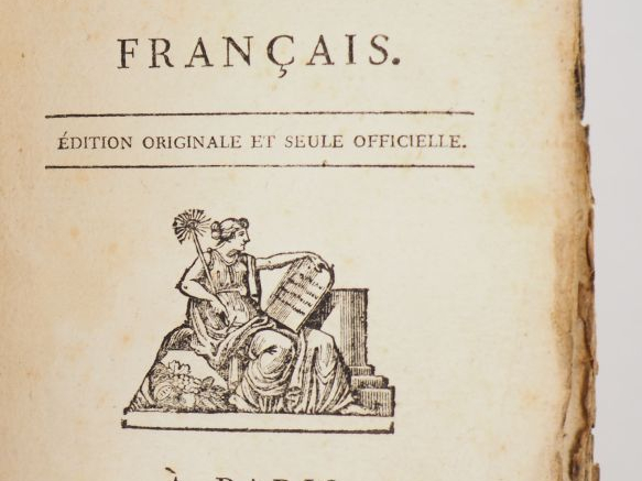 Code Civil des français. Edition originale de 1804. Dim. 10,5 x 7 cm.