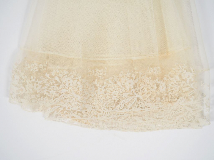 Voilette de mariage, tulle et dentelle  fin XIXème  début XXè siècle .