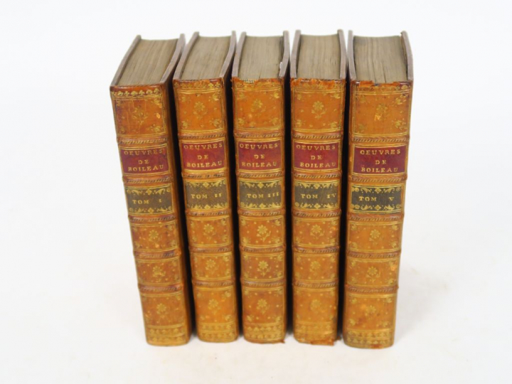 BOILEAU. Œuvres. Paris, David 1747. 5 vol. in-8. Rel. de l'époque, vea