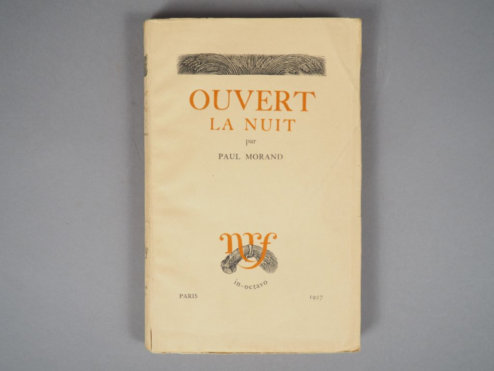 MORAND (Paul). Ouvert la nuit. Paris, NRF, Coll. A la Gerbe 1927. in-8