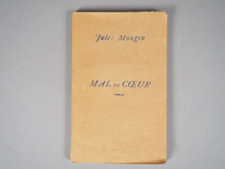 Vente aux enchères MOUGIN Jules. Mal de cœur. Roman. Robert Morel 1962 in-8. broché.