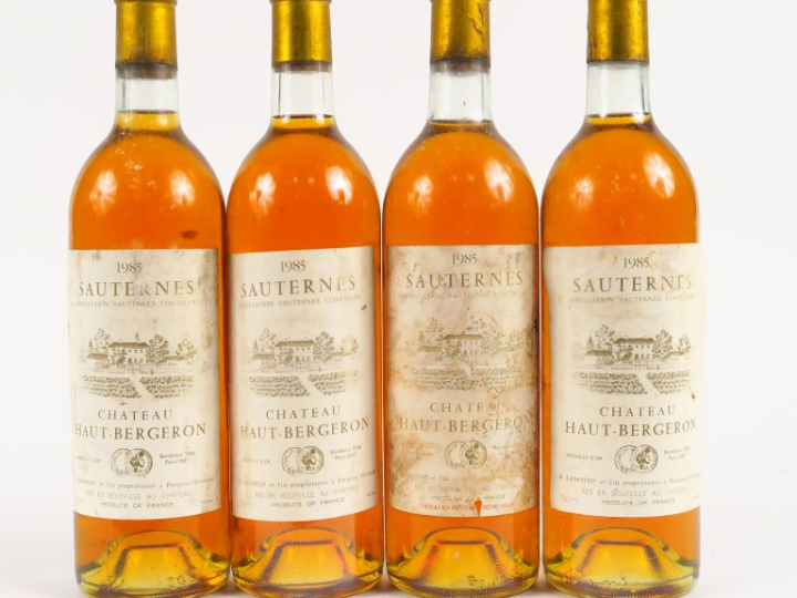 4 BOUTEILLES CHÂTEAU HAUT BERGERON SAUTERNES - 1985 - 4 BG/1 ELA