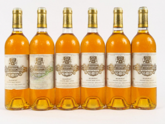 Vente aux enchères 6 BOUTEILLES CHÂTEAU COUTET 1er CC SAUTERNES - 1988 - 3 BG+/1 LB