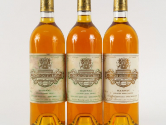 Vente aux enchères 3 BOUTEILLES CHÂTEAU COUTET 1er CC SAUTERNES - 1990 - 2 ELT