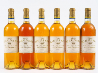 Vente aux enchères 6 BOUTEILLES CHÂTEAU RIEUSSEC 1er CC SAUTERNES - 2001