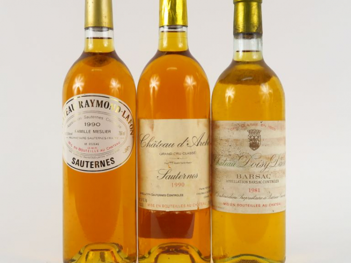 3 BOUTEILLES SAUTERNES : 1 CHÂTEAU RAYMOND LAFON 1990 - 1 CHÂTEAU D'AR