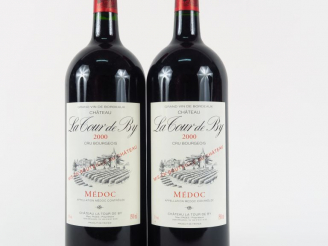 Vente aux enchères 2 MAGNUMS CHÂTEAU LA TOUR DE BY CB MEDOC - 2000