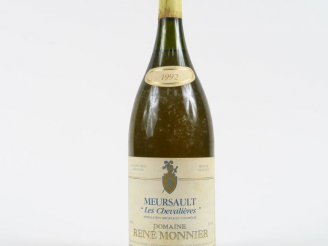 Vente aux enchères 1 MAGNUM MEURSAULT 1er CRU 'LES CHEVALIERES' DOMAINE R. MONNIER - 1992