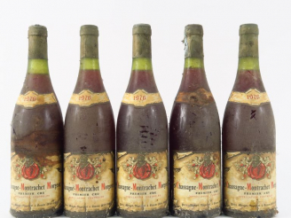 Vente aux enchères 5 BOUTEILLES CHASSAGNE MONTRACHET MORGEOT 1er CRU P. MONGET - 1976 - D
