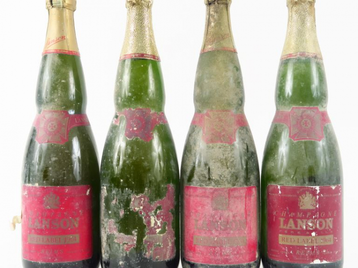 4 BOUTEILLES CHAMPAGNE LANSON 'RED LABEL' 1964 - BONS NIVEAUX/BS/1 EA