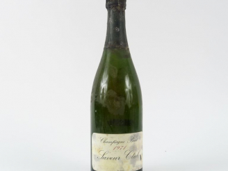 Vente aux enchères 1 BOUTEILLE CHAMPAGNE BRUT SAVOUR CLUB - 1971