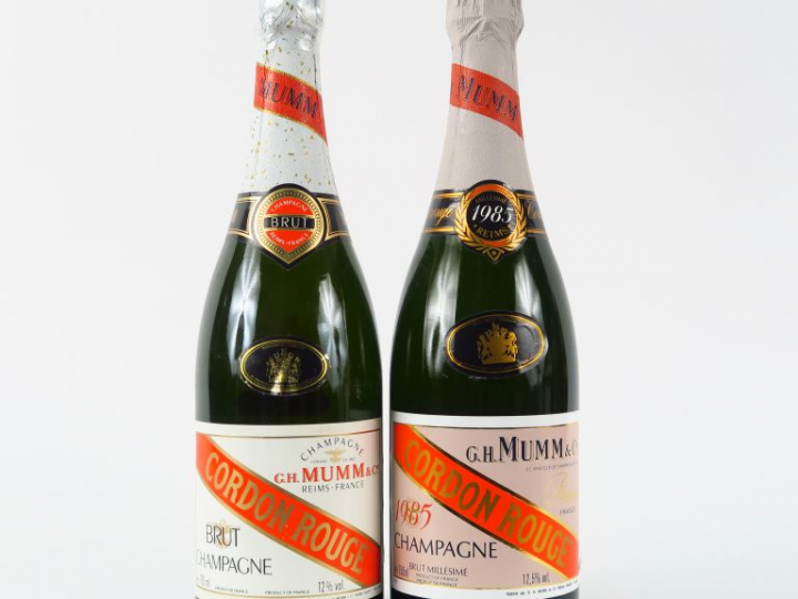 2 BOUTEILLES CHAMPAGNE MUMM 'CORDON ROUGE' - COFFRET - 1 de 1985 