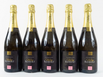 Vente aux enchères 5 BOUTEILLES CHAMPAGNE BRUT ROSE 'CUVEE PRESTIGE' VALERY ROBERT