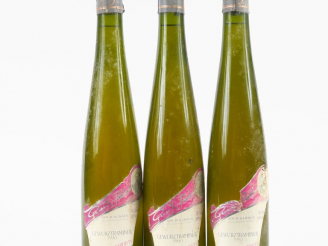 Vente aux enchères 3 BOUTEILLES (50 cl) GEWURZTRAMINER V.T. GUNTZ PALMER - 1990 - EA