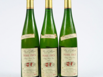 Vente aux enchères 3 BOUTEILLES TOKAY PINOT GRIS 'CUVEE PRECIEUSE' P. FRICK - 1997