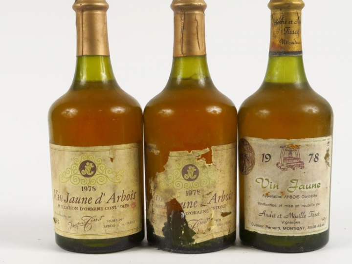 3 BOUTEILLES VIN JAUNE J.L. TISSOT - 1978 - EA