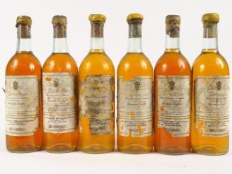 Vente aux enchères 6 BOUTEILLES JURANCON DOMAINE GAILLOT - 1981 - BG/EA