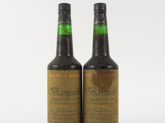Vente aux enchères 2 BOUTEILLES BANYULS GC 'MAS DE LA SERRA' DEMI SEC - 1973 