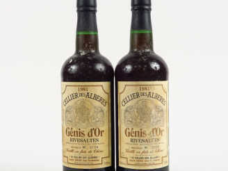 Vente aux enchères 2 BOUTEILLES RIVESALTES CELLIER DES ALBERES 'GENIS D'OR' - 1981