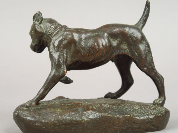 C. MASSON. "Le chien et la tortue" Sujet en bronze à patine brune. Sig