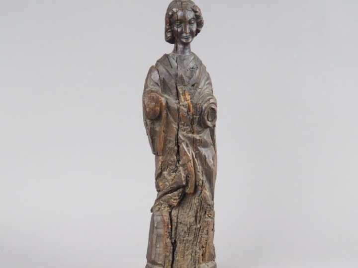 Sculpture fin XVIIème en bois sculpté "Saint homme". H. 52 cm (acciden