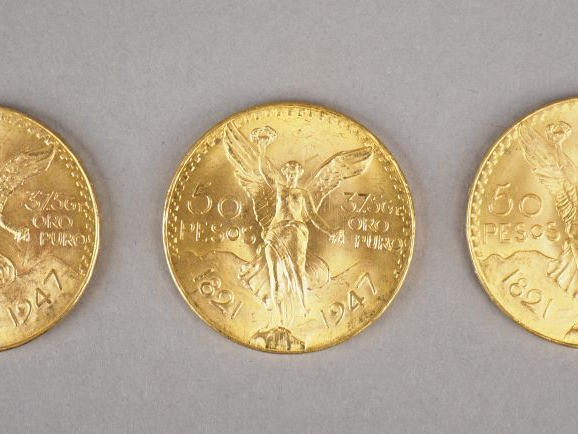 Trois pièces de 50 Pesos or. FRAIS ACHETEUR : 5% TTC