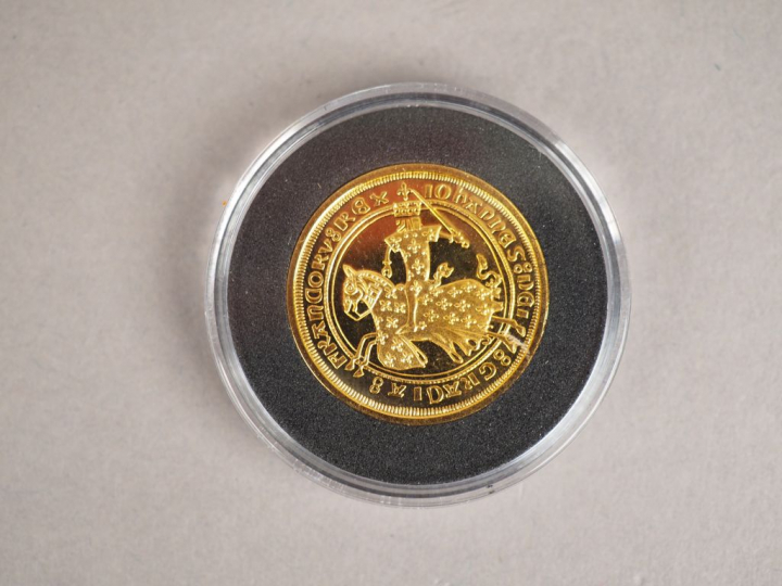 Nouvelle frappe en or 14k "Franc à cheval 1360". Poids. 3,19 g