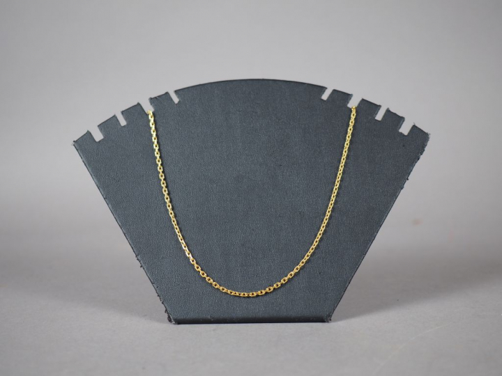 Chaine en or jaune, maille forçat. Poids. 10,36 g