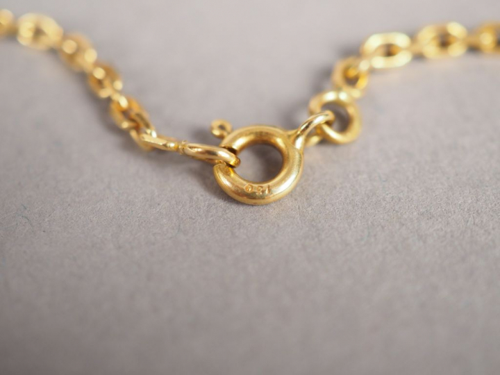 Chaine en or jaune, maille forçat. Poids. 10,36 g